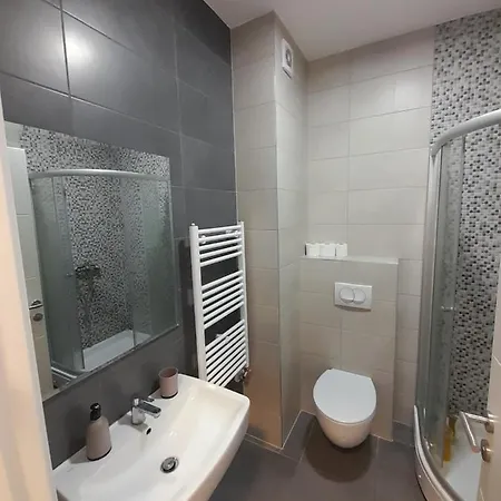 Apartman Sale Banja Luka شقة *